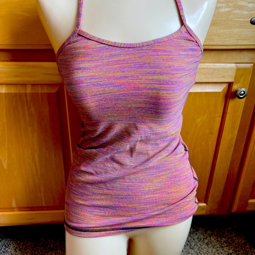 Lululemon Tank bra Size 4